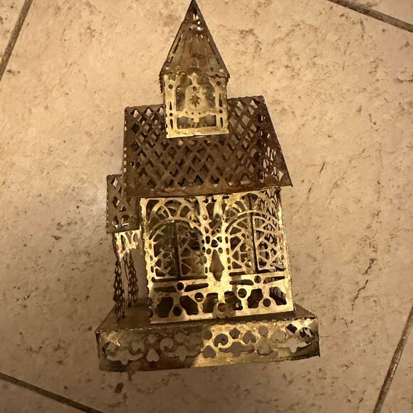 Cutout Brass Shaped Cathedral Church Votive Candle holder Christmas Decoration - Picture 4 of 13